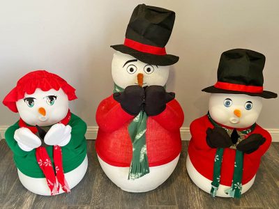 Mr Mrs Frosty the Snowman Snow Making Machine Rental Cincinnati Ohio