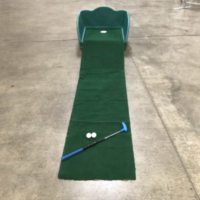 Table Top Carnival Skill Game - Putt-N-Win Mini Golf Hole Rental Cincinnati Ohio