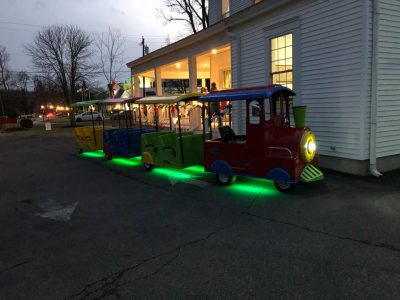 Electric Trackless Train Rental with Engineer Cincinnati Ohio Northern Kentucky