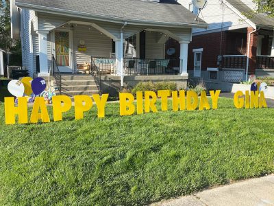 Yard Card - Balloons Lawn Greeting Rental Cincinnati Ohio